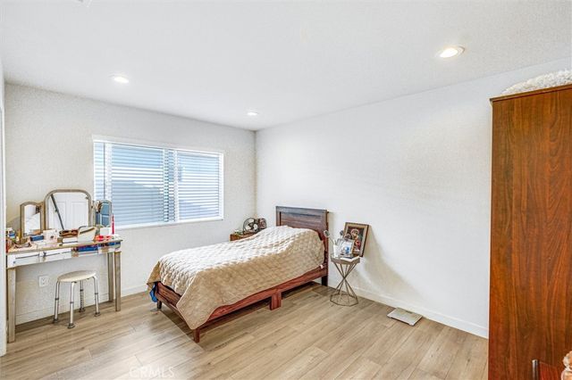 18544 Bryant Street, Northridge, CA 91324