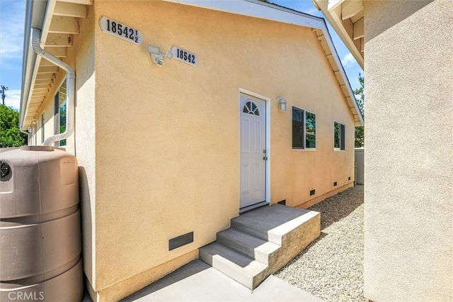 18544 Bryant Street, Northridge, CA 91324