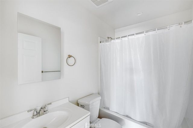 18544 Bryant Street, Northridge, CA 91324