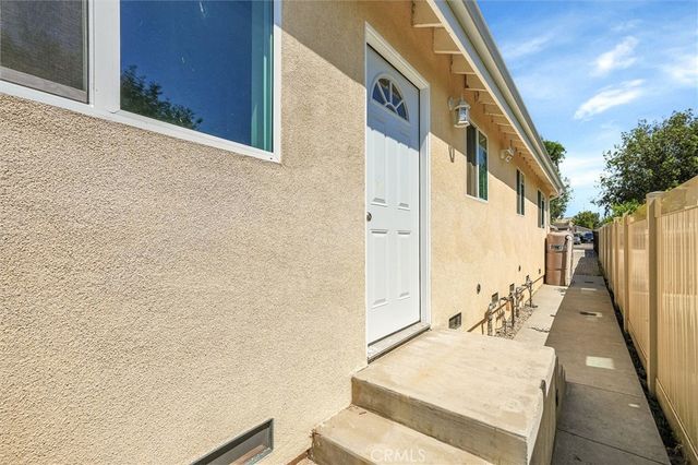 18544 Bryant Street, Northridge, CA 91324