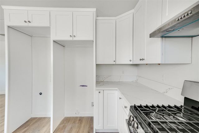 18544 Bryant Street, Northridge, CA 91324