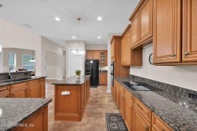 440 SIERRA VISTA Court, Jacksonville, FL 32259