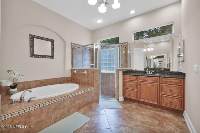 440 SIERRA VISTA Court, Jacksonville, FL 32259