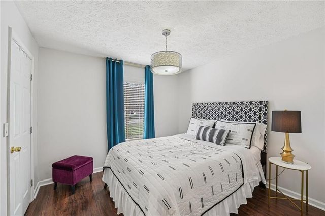 407 Hobo Lane, Woodstock, GA 30189