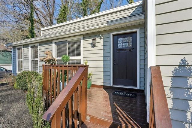 407 Hobo Lane, Woodstock, GA 30189