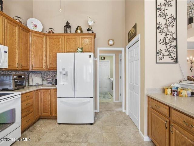 7628 Dunbar Drive SW, Sunset Beach, NC 28468