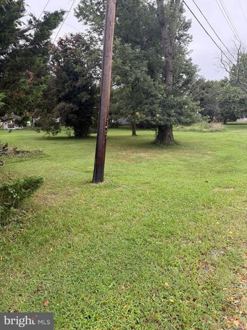 6001 OLD BRANCH AVE, Temple Hills, MD 20748