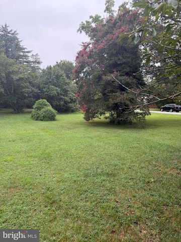 6001 OLD BRANCH AVE, Temple Hills, MD 20748