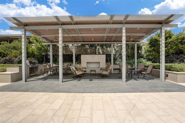 2200 Willowick Road 11B, Houston, TX 77027