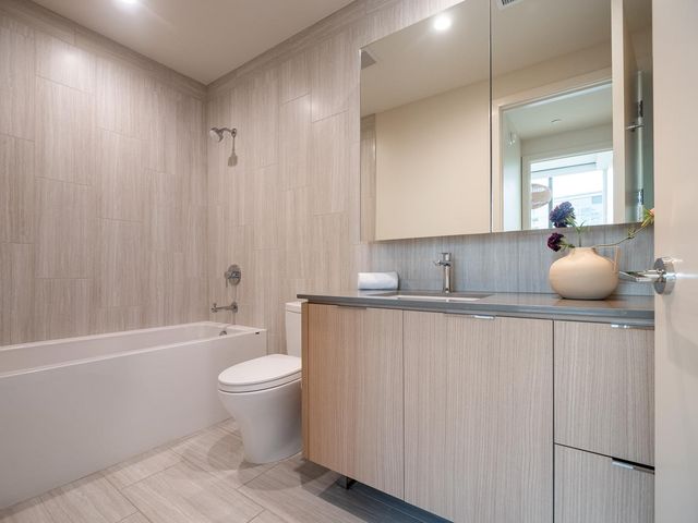 44 East Ave 3303, Austin, TX 78701