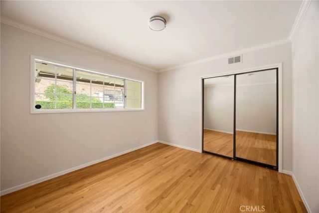 5213 Crown Avenue, La Canada Flintridge, CA 91011