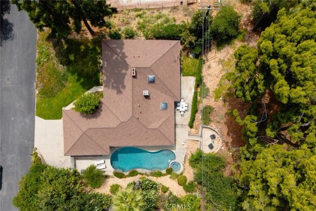 5213 Crown Avenue, La Canada Flintridge, CA 91011