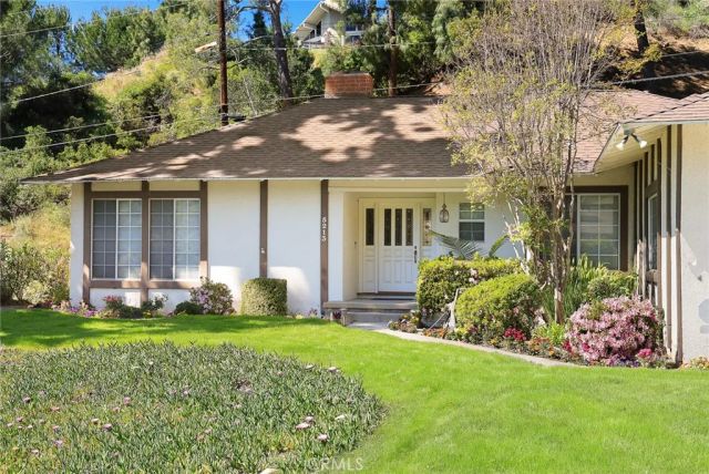 5213 Crown Avenue, La Canada Flintridge, CA 91011