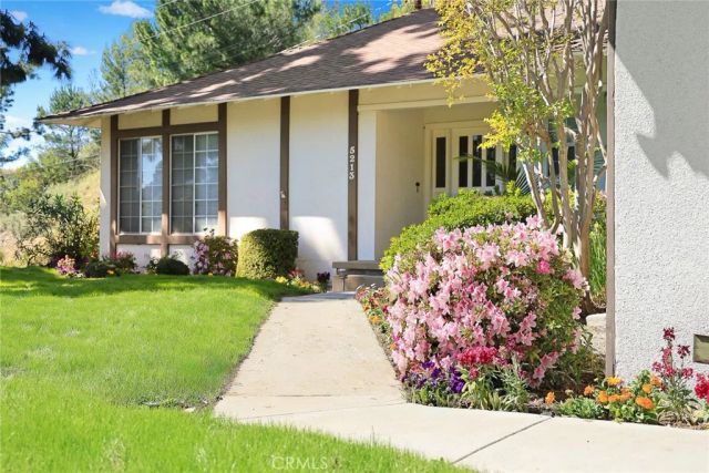5213 Crown Avenue, La Canada Flintridge, CA 91011