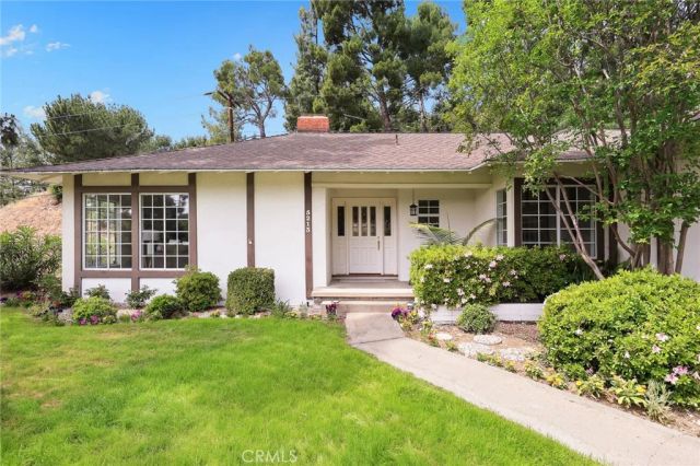 5213 Crown Avenue, La Canada Flintridge, CA 91011
