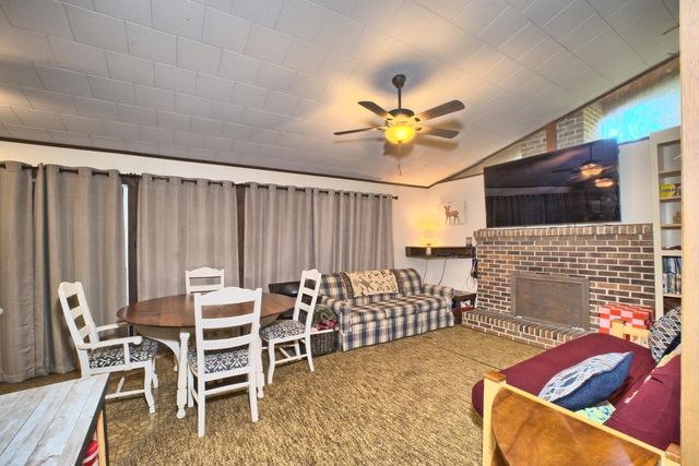 90 W Easy Street, Burkeville, TX 75932