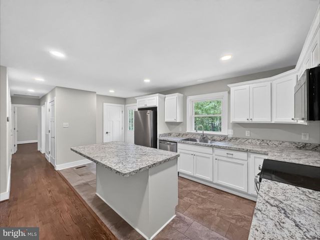 5408 TOWLES MILL RD, Partlow, VA 22534
