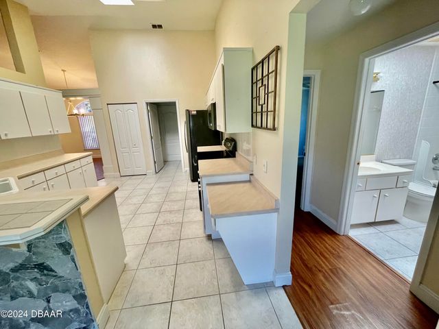 137 Bryan Cave Road, South Daytona, FL 32119