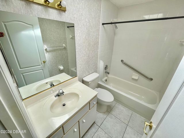 137 Bryan Cave Road, South Daytona, FL 32119