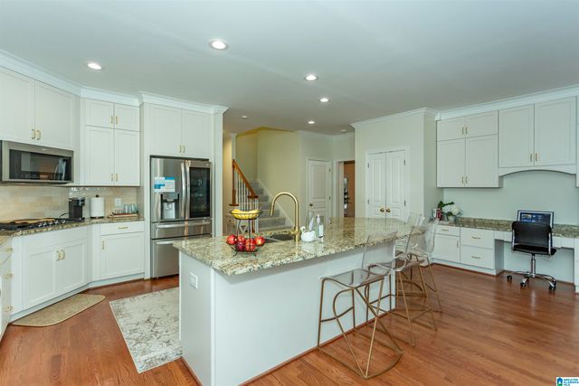 5557 LAKES EDGE DRIVE, Hoover, AL 35242