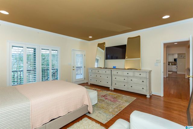 5557 LAKES EDGE DRIVE, Hoover, AL 35242