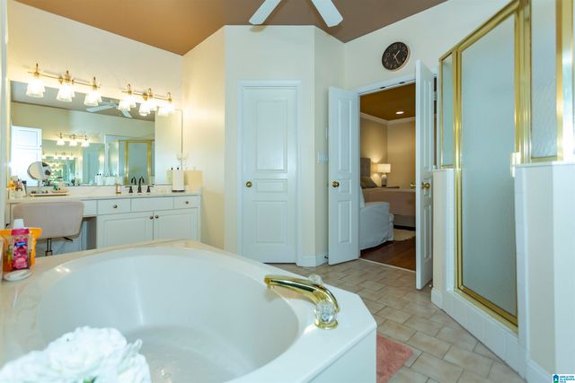 5557 LAKES EDGE DRIVE, Hoover, AL 35242