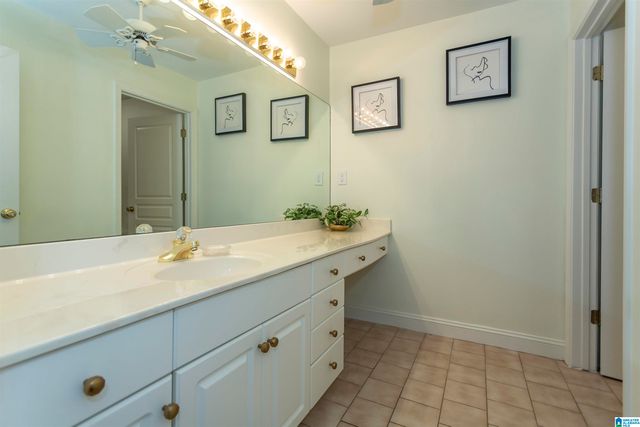 5557 LAKES EDGE DRIVE, Hoover, AL 35242