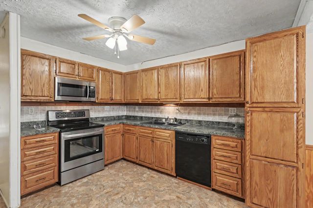 480 Nassau Drive, Marion, OH 43302