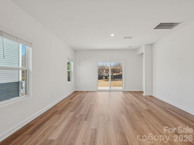 1281 30th STREET Lane NE, Conover, NC 28613