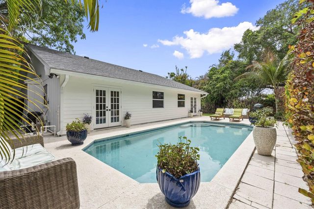 1904 NE Avenida Dracaena, Jensen Beach, FL 34957