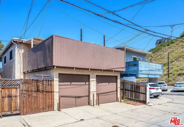 130 Montreal Street, Playa Del Rey, CA 90293