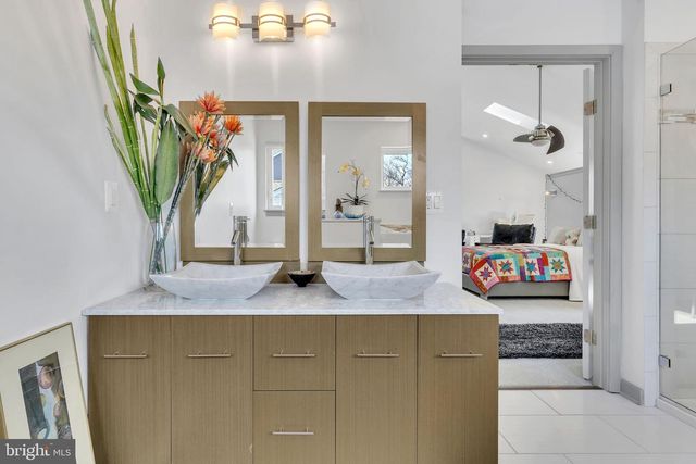 9000 FREDERICK AVE, North Beach, MD 20714