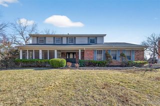 1388 Wakeshire Terrace, Ballwin, MO 63011