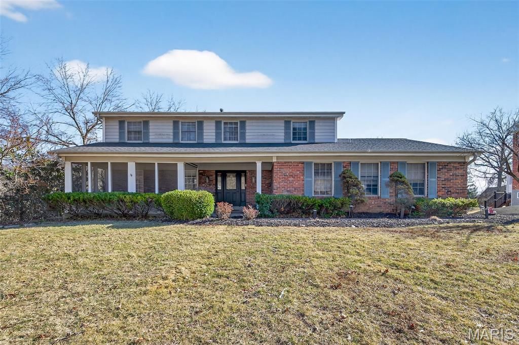 1388 Wakeshire Terrace, Ballwin, MO 63011