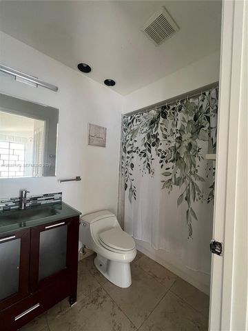 13742 SW 147th Cir Lane 227, Miami, FL 33186
