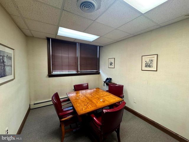 1701 N MARKET ST, Wilmington, DE 19802