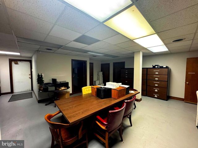 1701 N MARKET ST, Wilmington, DE 19802