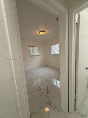 3177 SW 27th Ter 3177, Miami, FL 33133