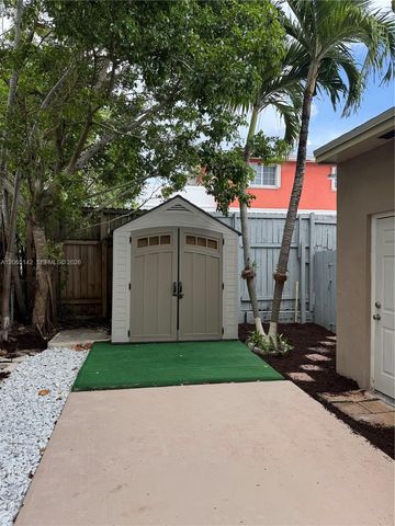 3177 SW 27th Ter 3177, Miami, FL 33133