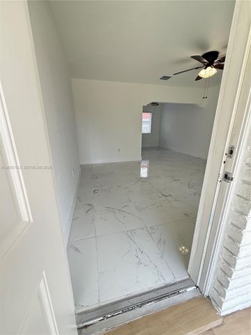 3177 SW 27th Ter 3177, Miami, FL 33133