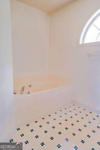 130 Hunters Chase, Mcdonough, GA 30253