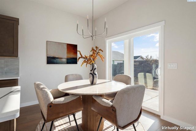 120 E 26th Avenue, Kennewick, WA 99337