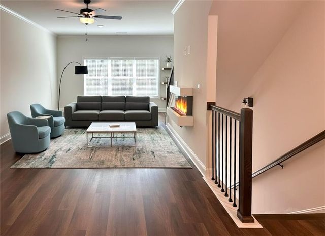 818 Glennferry Bend SW, Mableton, GA 30126