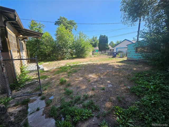 1138 Pine Street, Pueblo, CO 81004