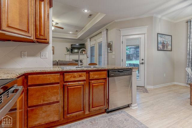 6850 Grace Village Drive, Bryant, AR 72002