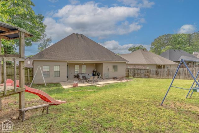 6850 Grace Village Drive, Bryant, AR 72002