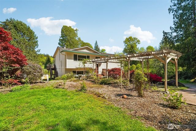 23113 23rd Drive NE, Arlington, WA 98223