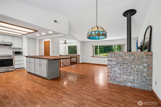 23113 23rd Drive NE, Arlington, WA 98223