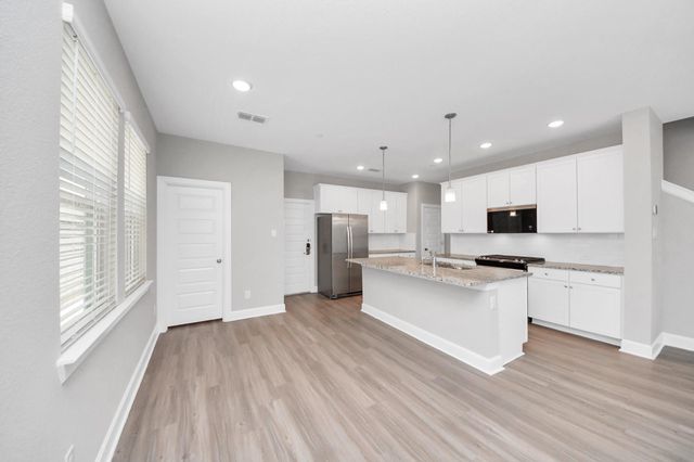 5300 Berkeley Knoll Circle 251, Richmond, TX 77407