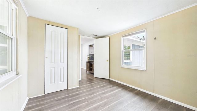 1990 CAROLINA AVENUE, Tarpon Springs, FL 34689